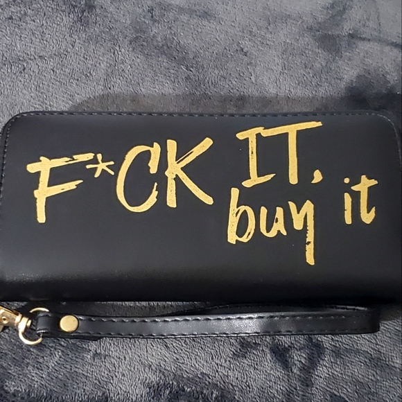 Wallet - Picture 1 of 1